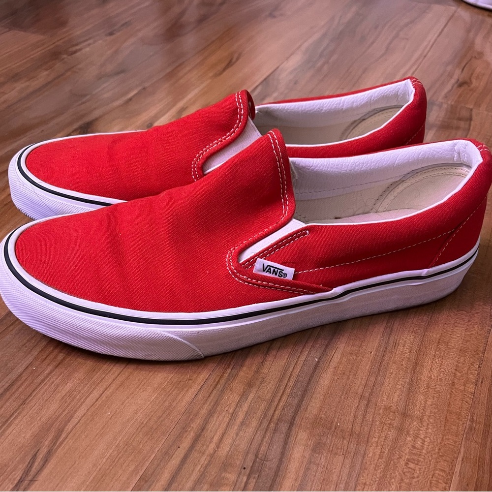 Vans slip on